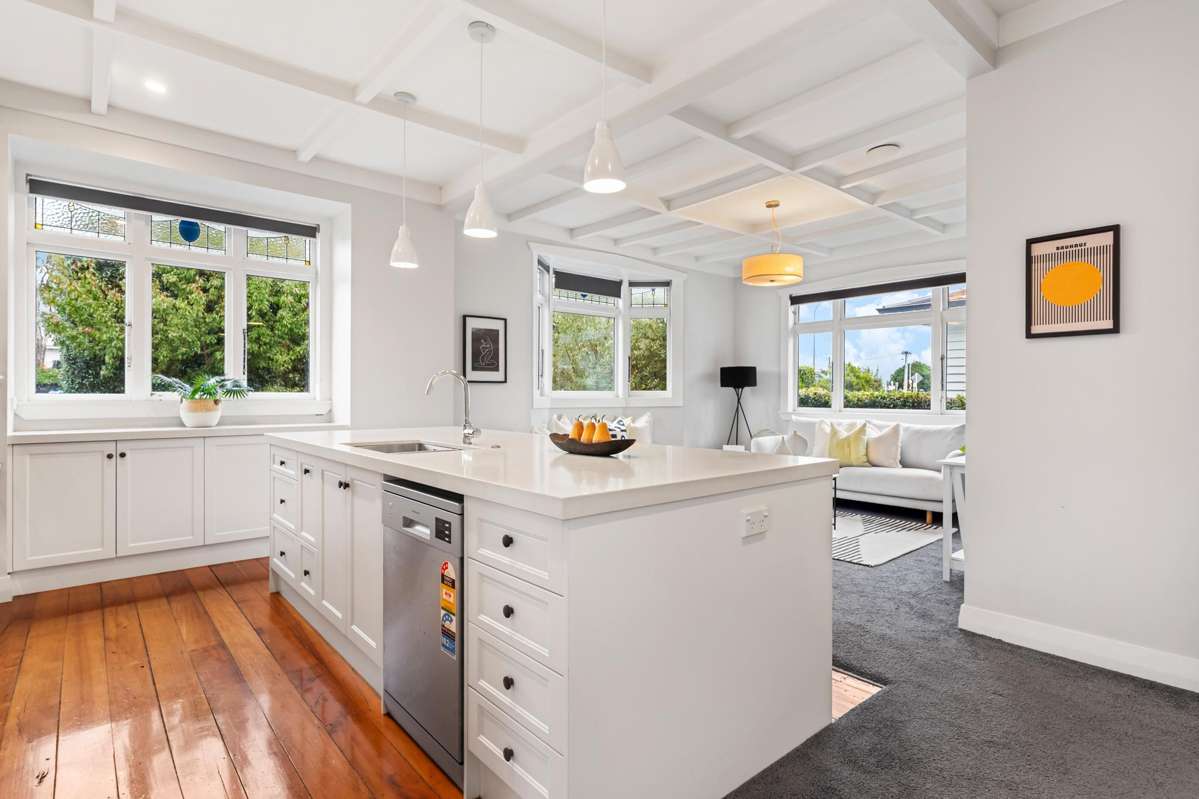 1/167 Point Chevalier Road_3