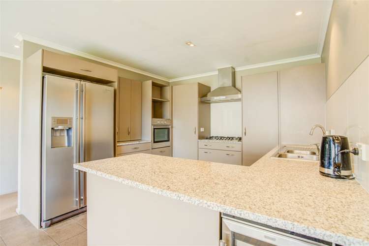 21 Burns Street Milton_10