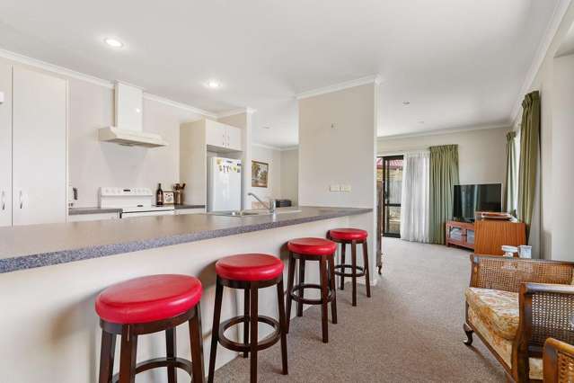 13/55 Armstrong Avenue Carterton_1