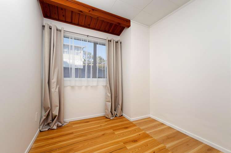 19A Pine Avenue Henderson_10