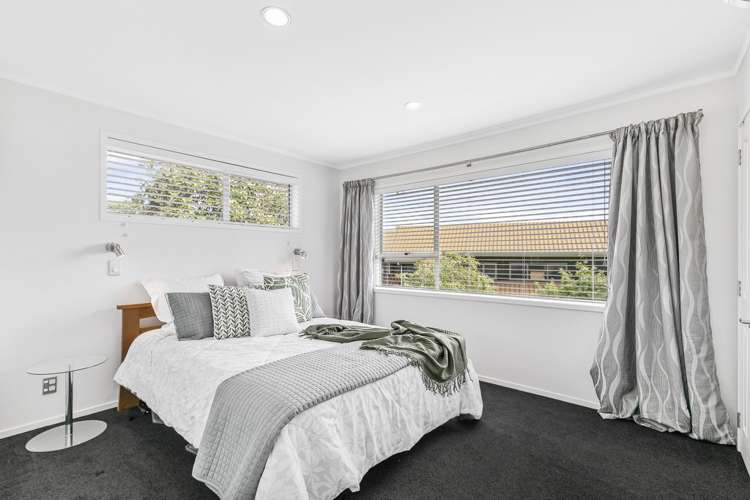 497 West Coast Road Glen Eden_9