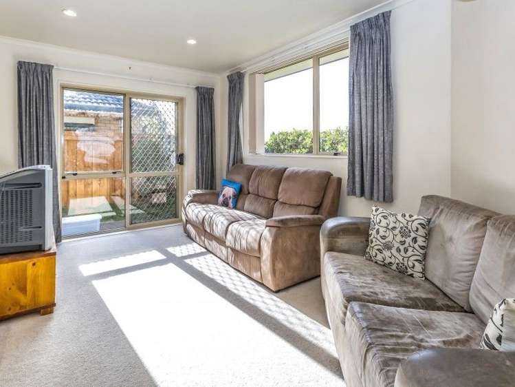 71 Kayes Road Pukekohe_2
