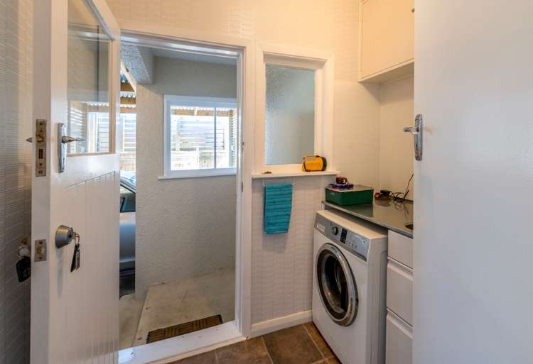 64a Parker Avenue Levin_9