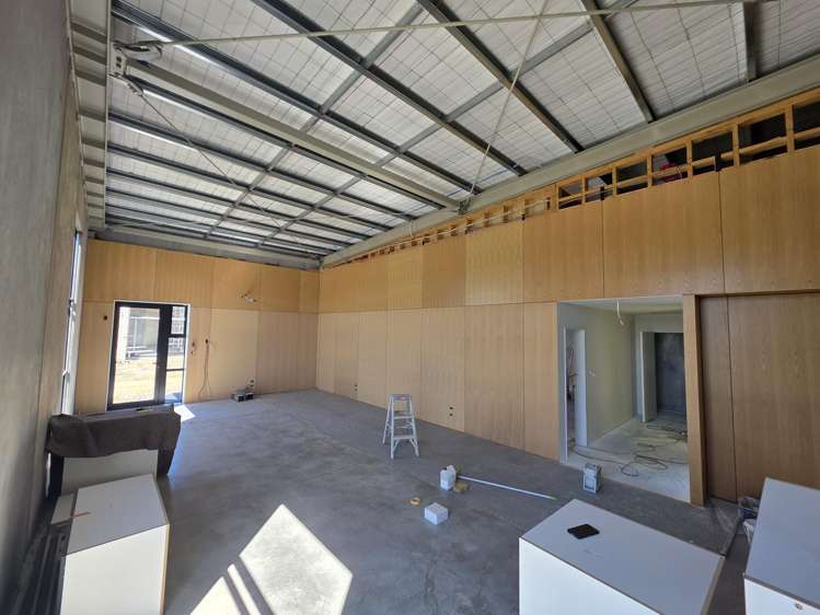 1 and 6/32 Thistle Avenue Masterton_6