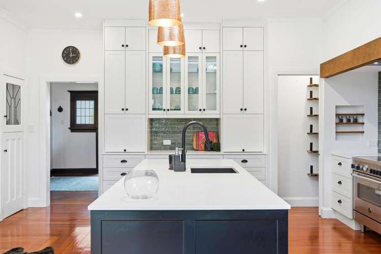 5 Parkes Avenue St Johns Hill_11