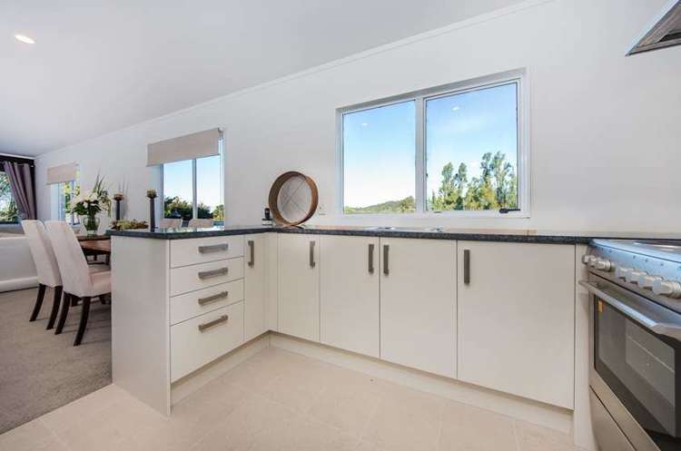 Kotinga Avenue Glen Eden_5