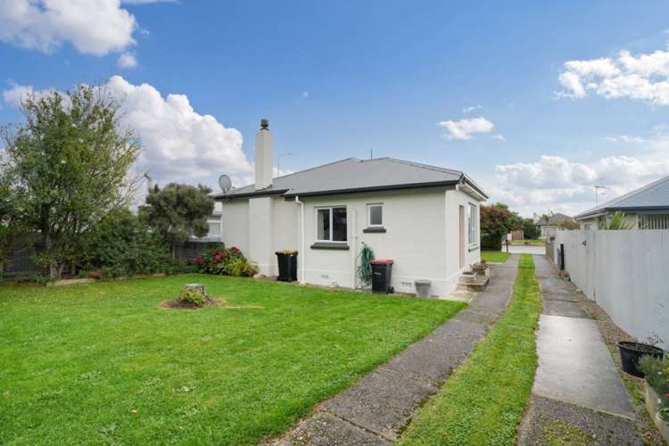 541 Tweed Street Newfield_23