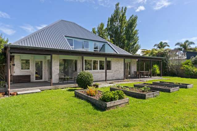 55 Lloyd George Road Wainui_1