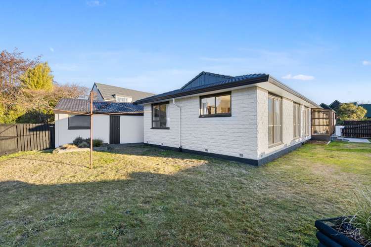 3 Idaho Place Burwood_15