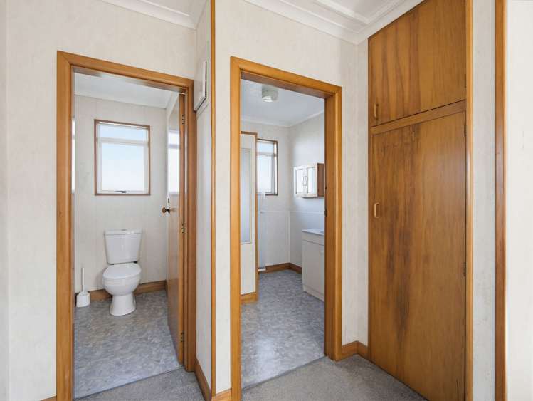 65 Clayton Street Kakanui_16