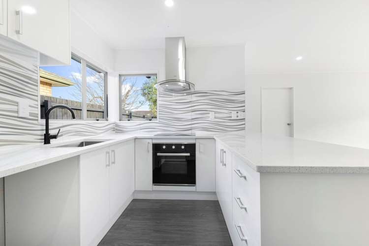 31 Langiola Drive Favona_6