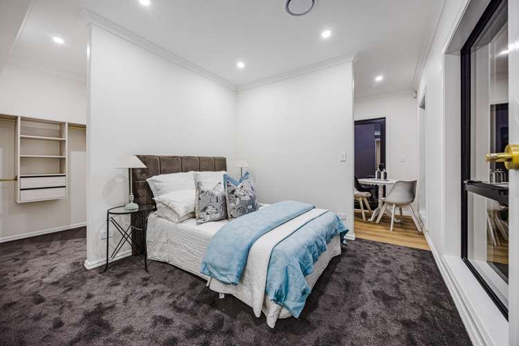 17 Ballyalton Crescent Flat Bush_16