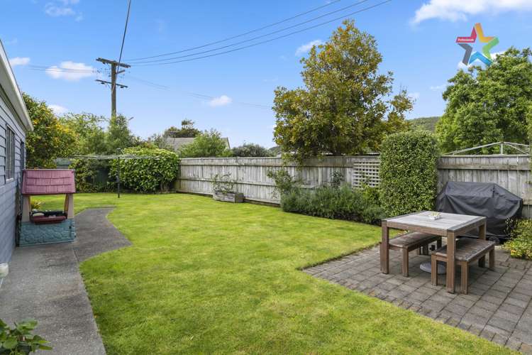 27 Chapman Crescent Naenae_11