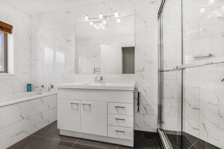 1 Girdhar Place Pukekohe_12