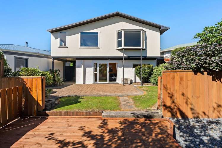 32 Brooker Grove Newlands_24