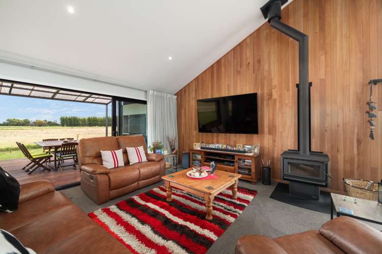 45 Selwyn Lake Road Leeston_17