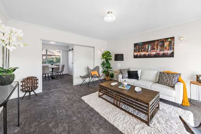 2/45 Glenmore Road Sunnyhills_1