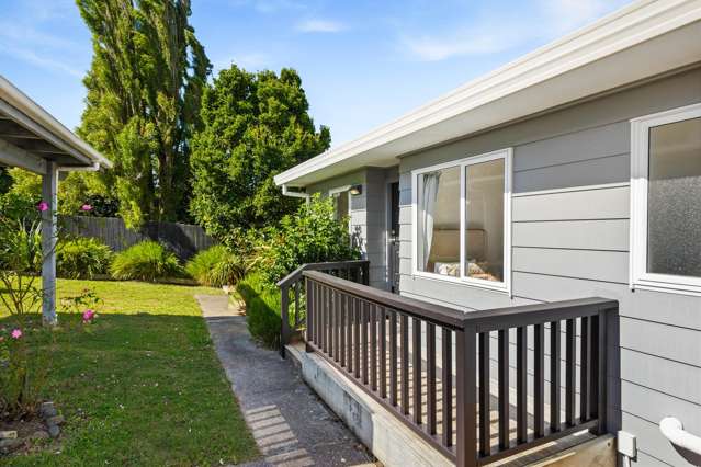 41 Meadowvale Rise Titirangi_4
