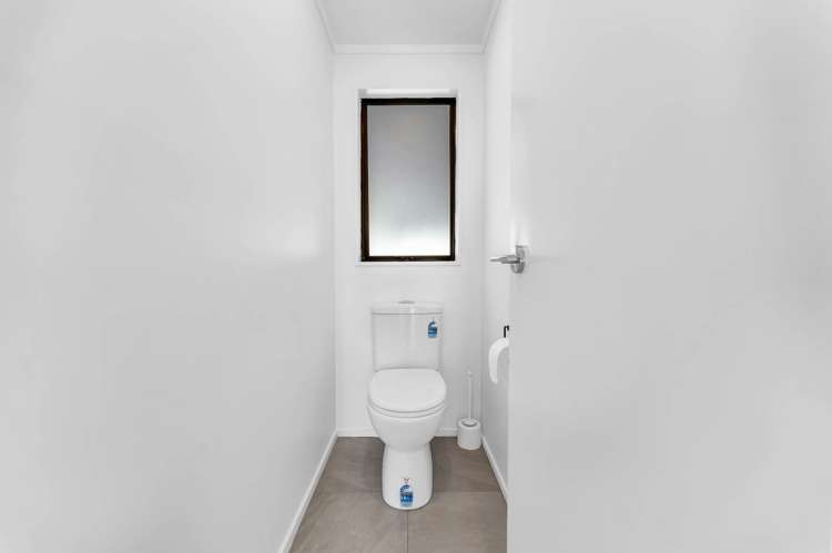 2/17 Exeter Place Unsworth Heights_11