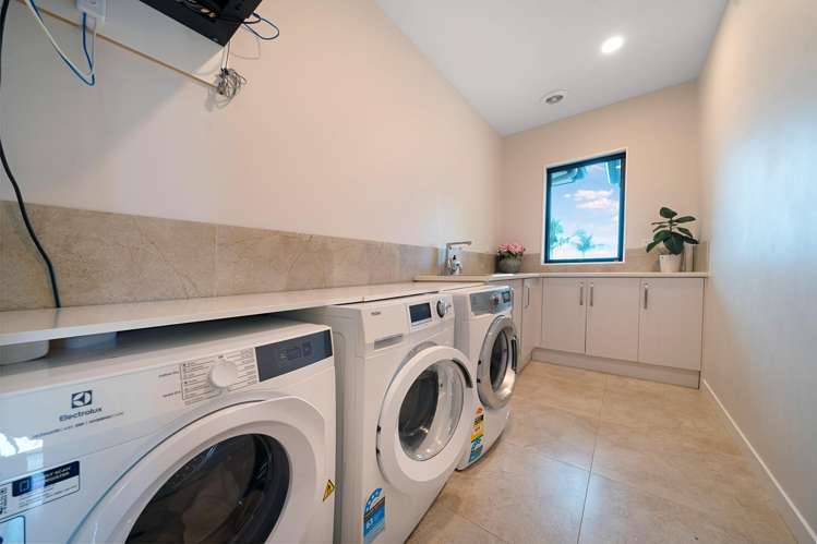 32 Aileron Rise Dairy Flat_19