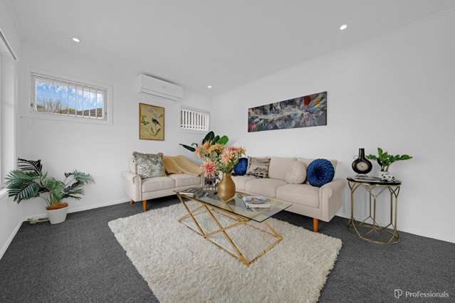 11 Awatere Street Clover Park_1