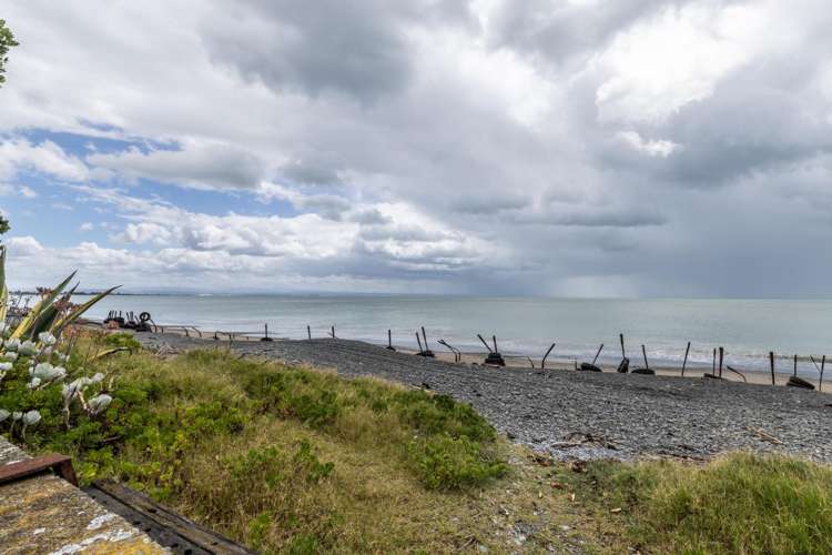 285 Clifton Road Te Awanga_16