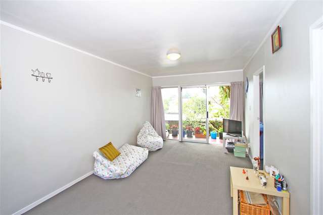 4/8 Western Springs Road Morningside_4