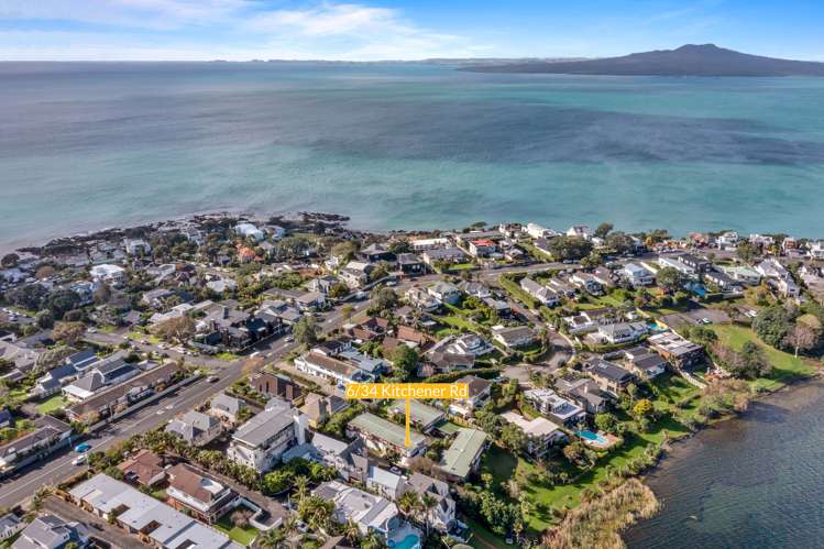 6/34 Kitchener Road Milford_5