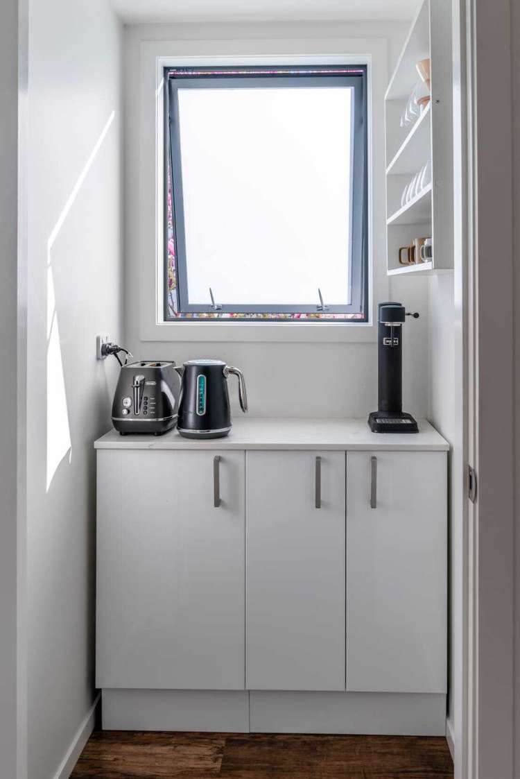 79c Herald Street Berhampore_13