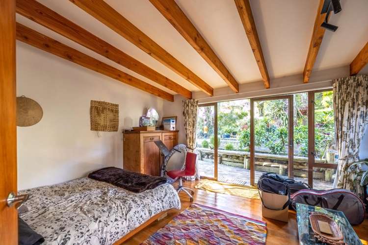 18 Te Makiri Road Onetangi_10