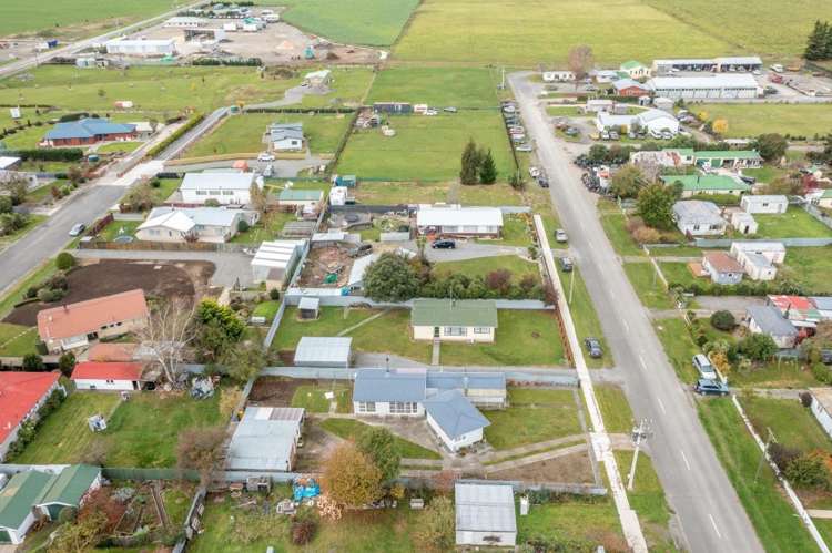 9 Lyndon Street Culverden_21