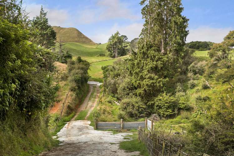 54 Thorn Road Waihi_33