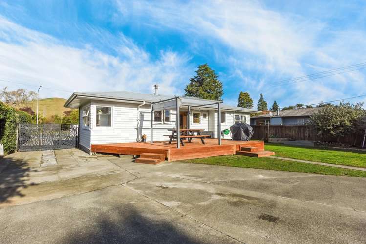 121 Whitby Road Wakefield_15