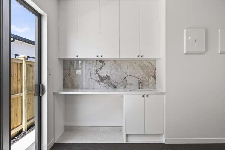 10 Tuwai Crescent Opaheke_27