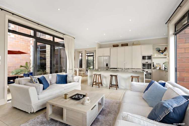 44b Rame Road Greenhithe_6