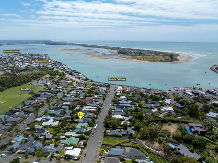24 Bay View Road Moncks Bay_23