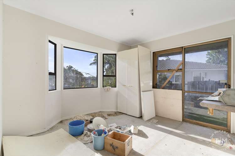 48 Finlayson Avenue Clendon Park_7