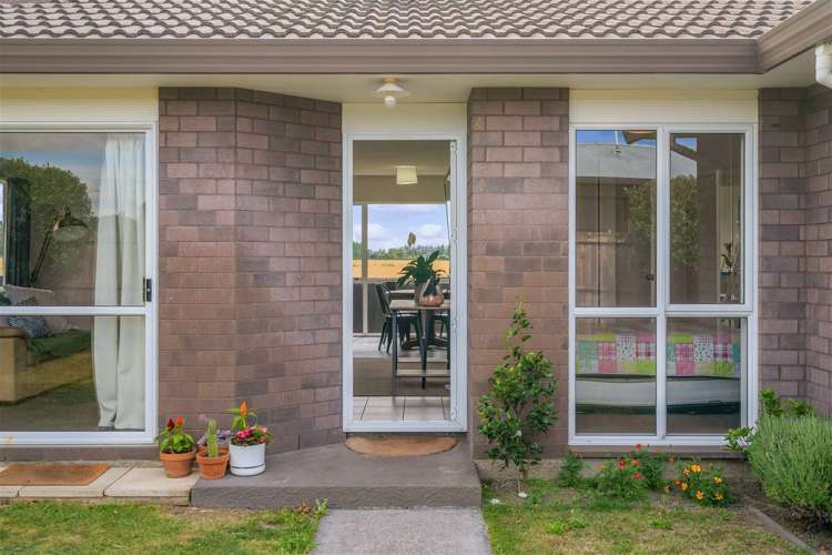 2/42 Bicknor Street Templeton_3