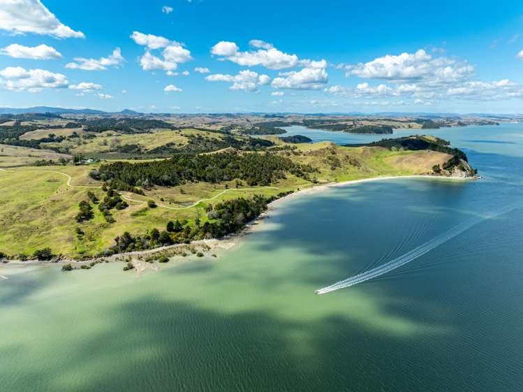 140 Beatson Road Whakapirau_5