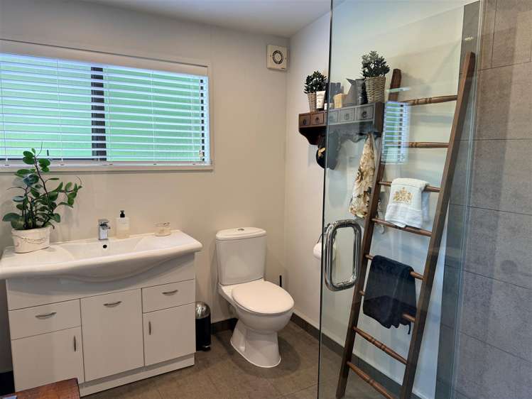 39 Power Road Karoro_34