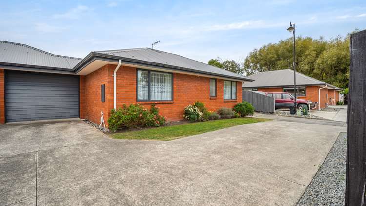 22 Clinton Lane Woolston_13