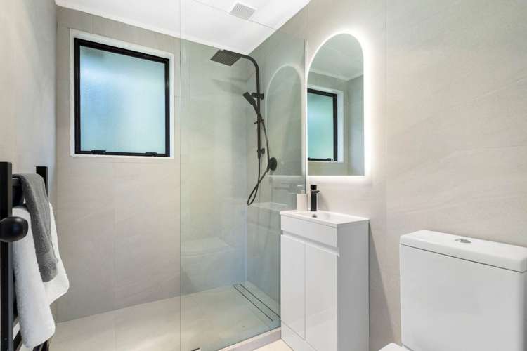 2/47 Settlement Road Papakura_10