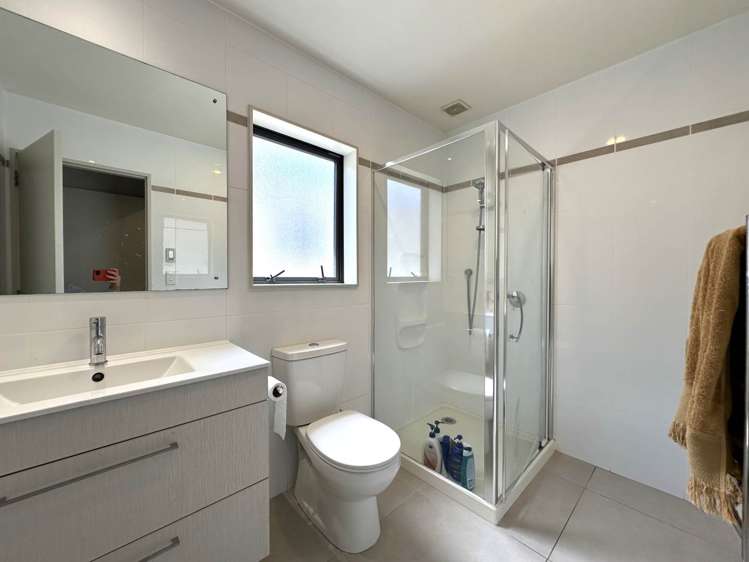 32 Tauoma Crescent Stonefields_8