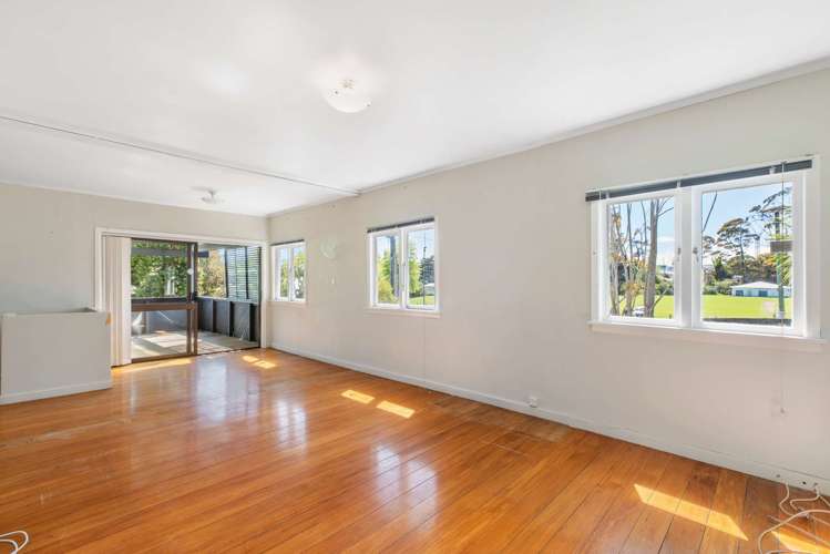 41 Glendale Road Glen Eden_14