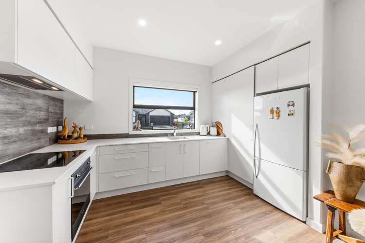 34 Houpuni Road Milldale_19