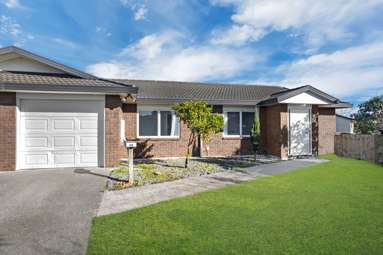 10/15 O'Sullivan Place_1