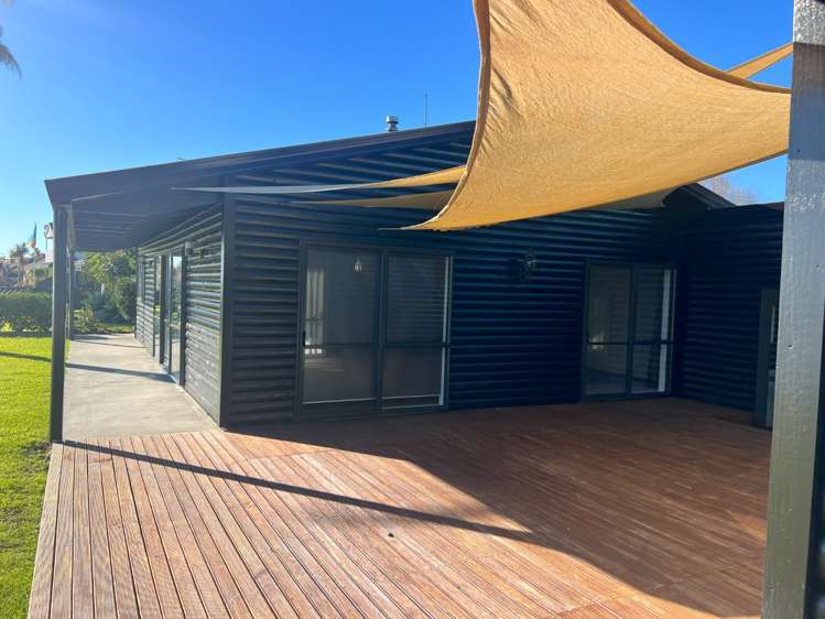 101 College Place 11233_16