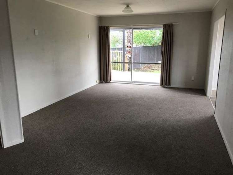 14 Gambare Place Wattle Downs_2