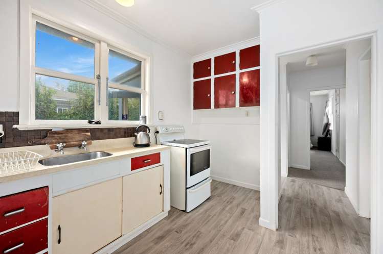 48 Robinson Avenue Holdens Bay_21