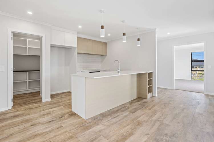 29 Maunganamu Drive Wharewaka_5
